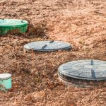 Szczelne szambo betonowe – jak wybrać odpowiedni zbiornik z praktycznymi wskazówkami